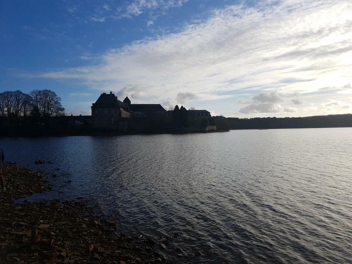 Le Logis De Judicael Villa Paimpont Exteriör bild